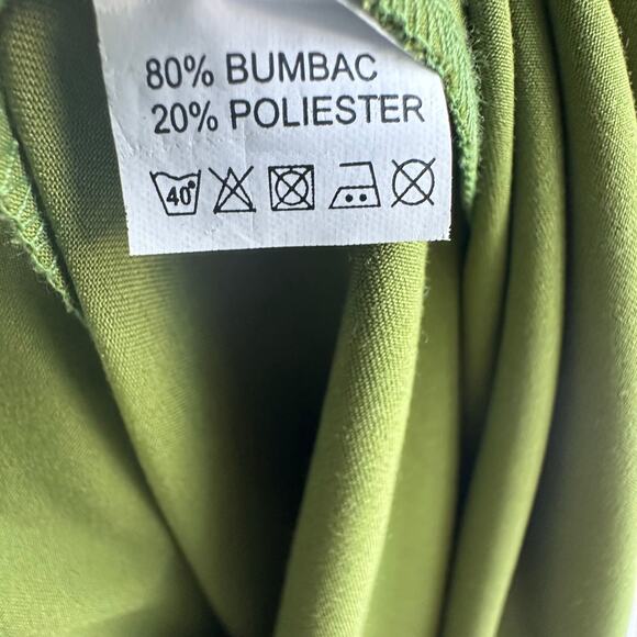 Bluzat Moda Urbana Dress Green Maxi Dress With Puff Sleeves NWOT - Picture 9 of 9